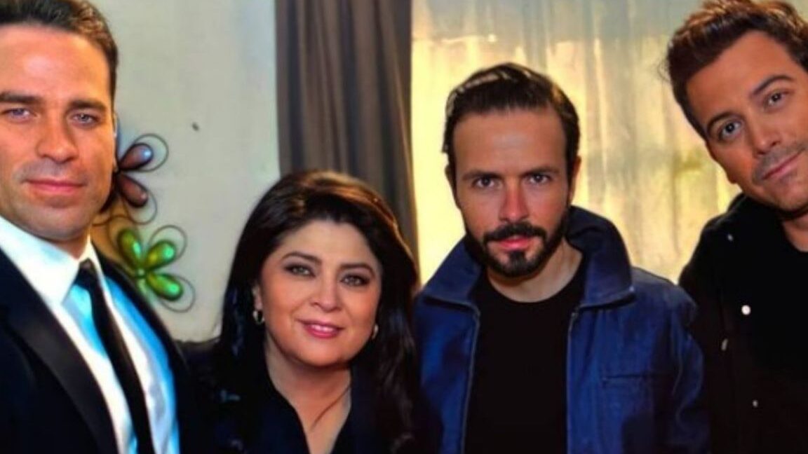 descubre los 34 apodos de victoria ruffo en la telenovela corona de lagrimas