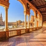 descubre los 33 apodos turisticos mas iconicos de las ciudades una guia completa